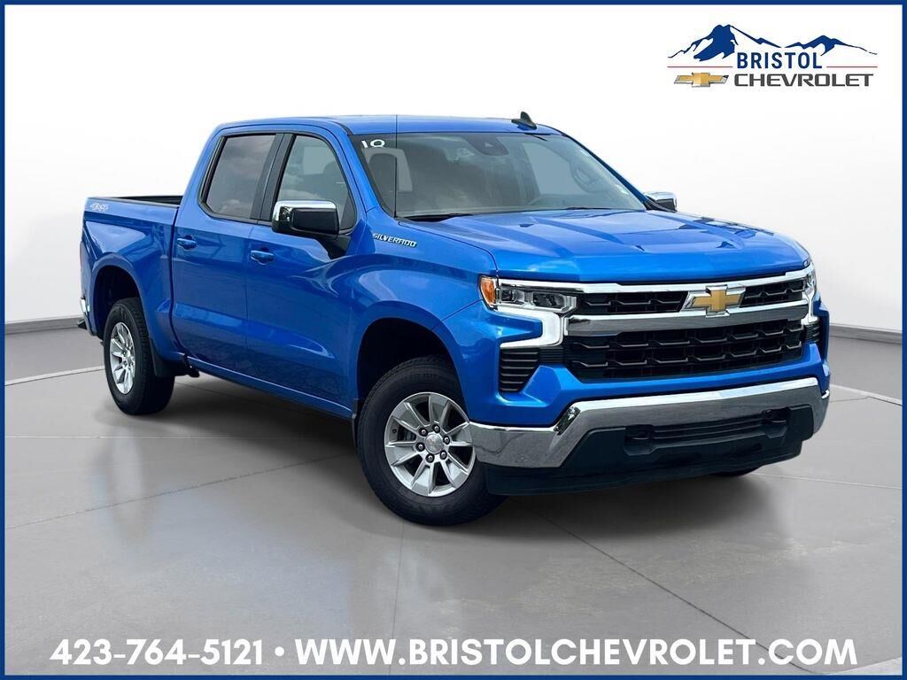 2025 Chevrolet Silverado 1500 LT — photo 1 of 12