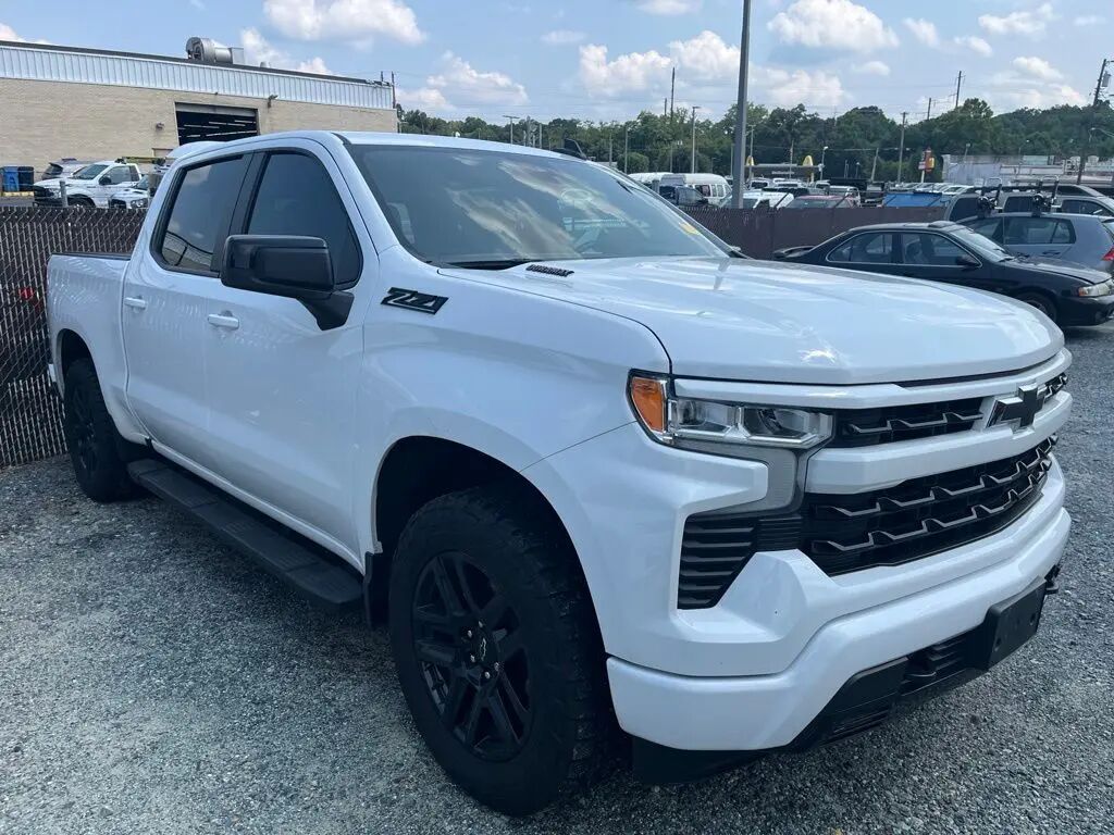 2025 Chevrolet Silverado 1500 RST — photo 1 of 13
