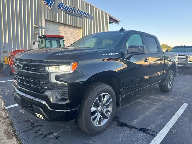 2025 Chevrolet Silverado 1500 RST — photo 1 of 13