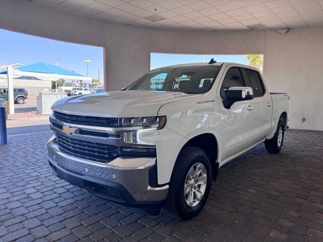 2021 Chevrolet Silverado 1500 LT — photo 1 of 1