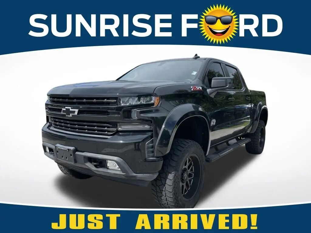 2020 Chevrolet Silverado 1500 RST — photo 1 of 13
