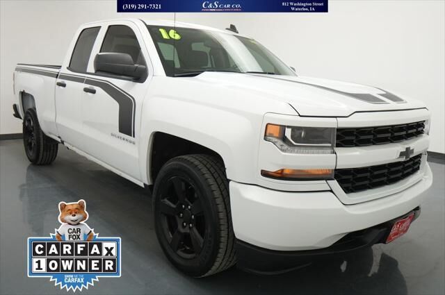 2016 Chevrolet Silverado 1500 Custom — photo 1 of 13