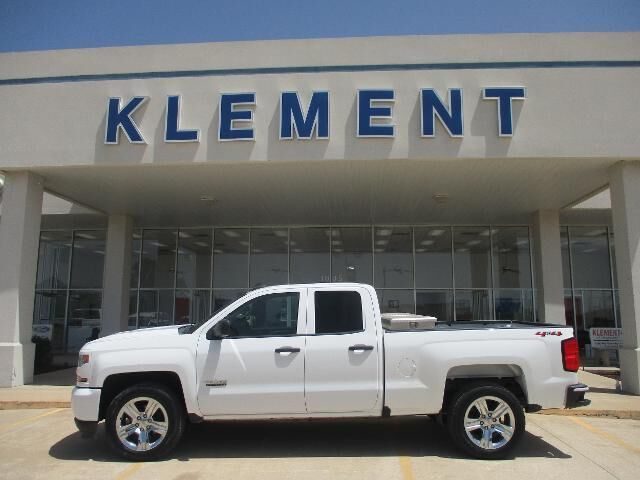 2018 Chevrolet Silverado 1500 Custom