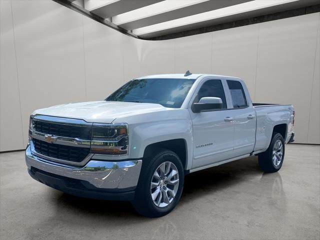 2016 Chevrolet Silverado 1500 LT — photo 1 of 13