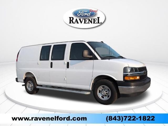 2025 Chevrolet Express 2500