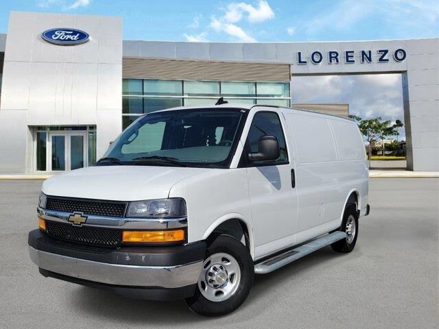 2025 Chevrolet Express 2500