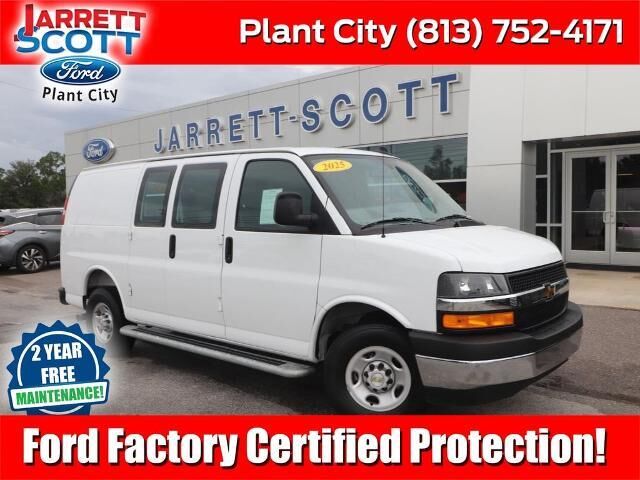 2025 Chevrolet Express 2500