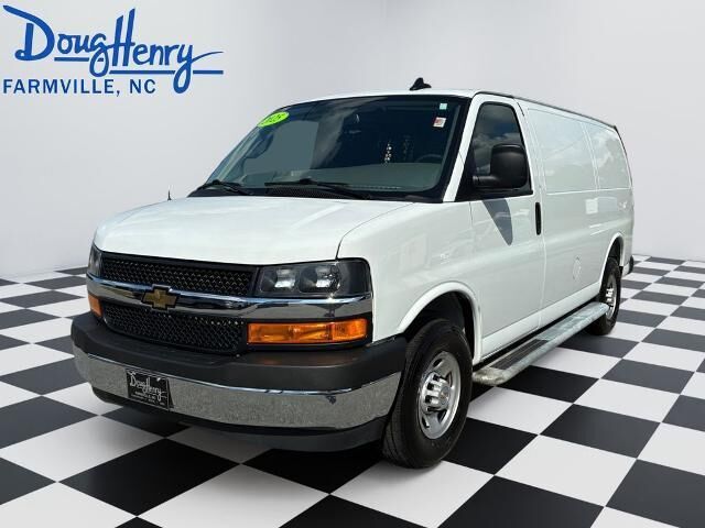 2025 Chevrolet Express 2500