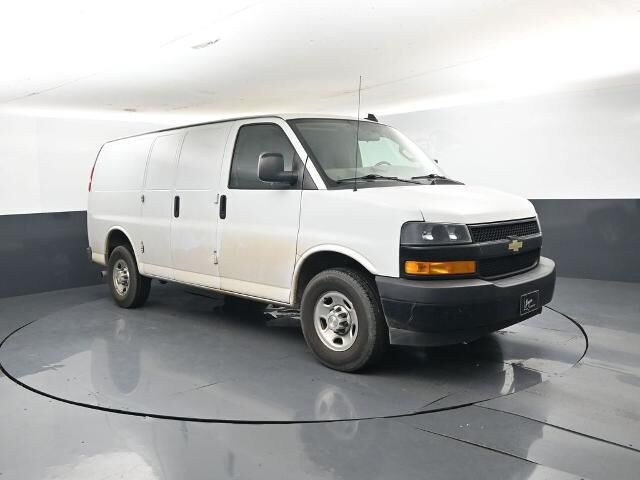 2021 Chevrolet Express 2500 — photo 1 of 13