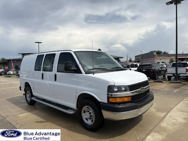 2024 Chevrolet Express 2500