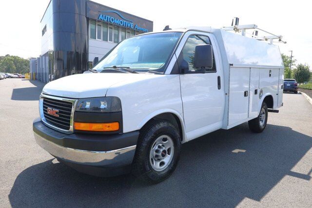 2021 GMC Savana Commercial Cutaway 3500 Van 139'' w/ Chrome App. Pkg, Cruise, Power Windows &amp; Locks