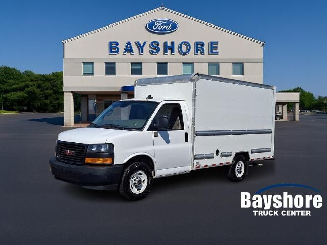 2021 GMC Savana 3500