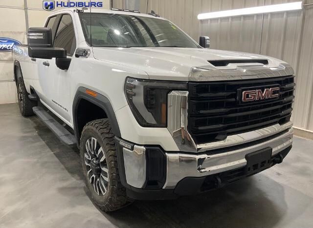 2024 GMC Sierra 3500HD Pro