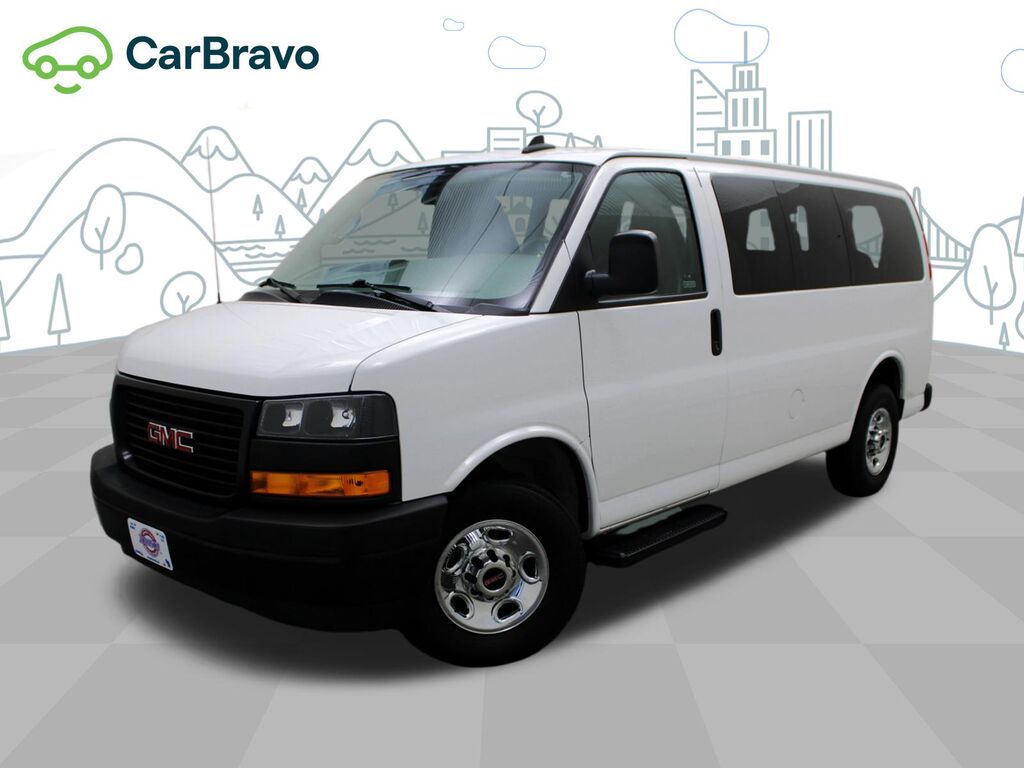2021 GMC Savana Passenger LS — photo 1 of 7
