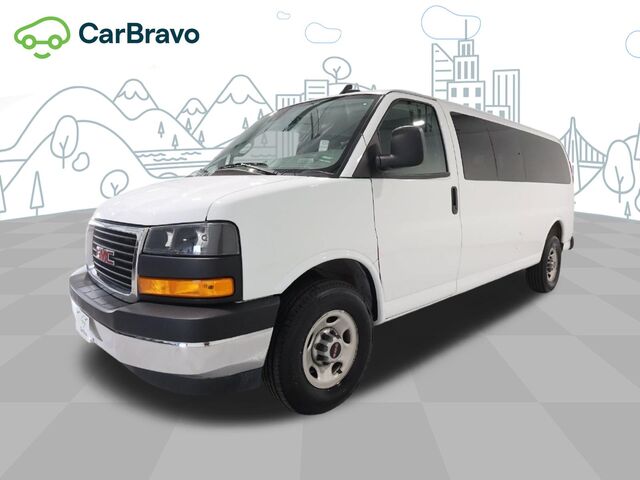 2025 GMC Savana Passenger LT