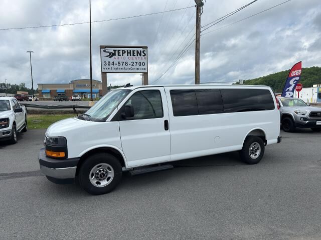 2025 GMC Savana LT 3500