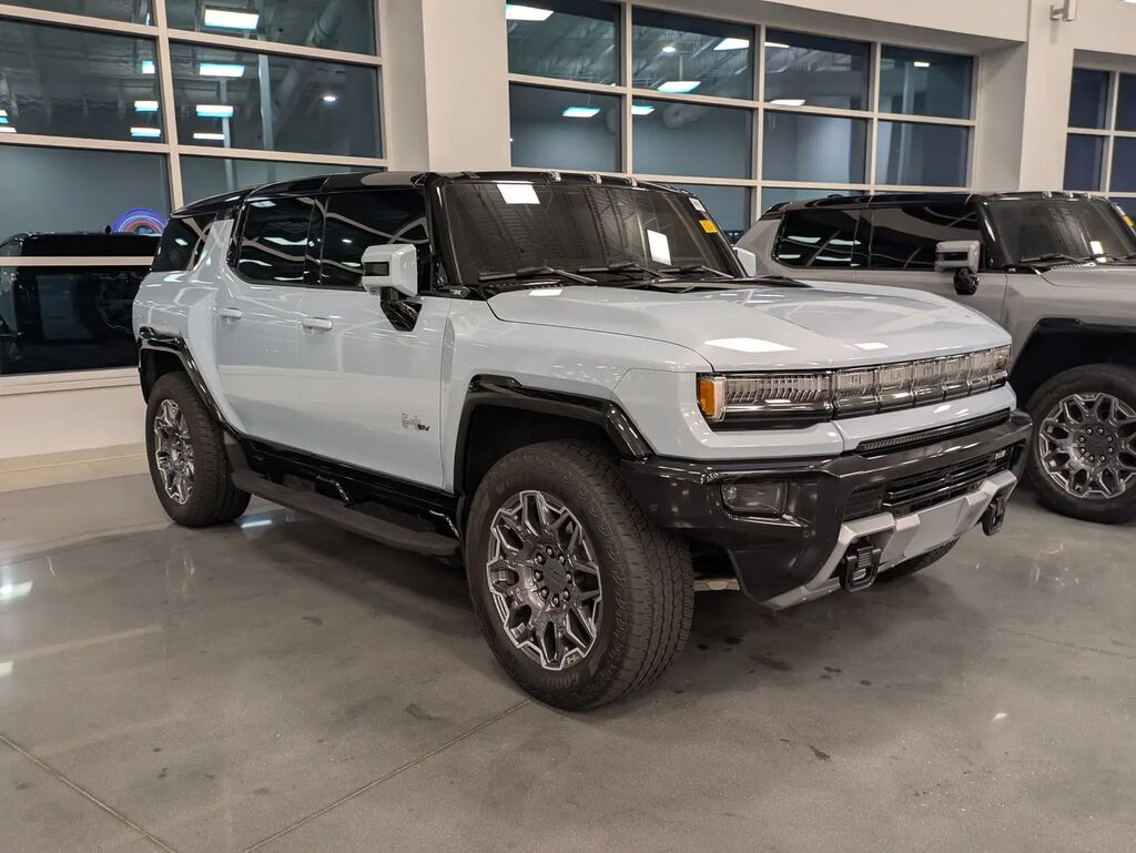 2025 GMC HUMMER EV SUV 3X — photo 1 of 8