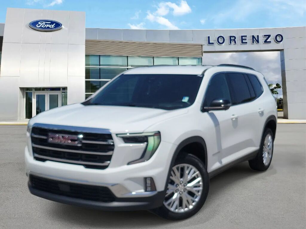 2024 GMC Acadia Elevation — photo 1 of 13