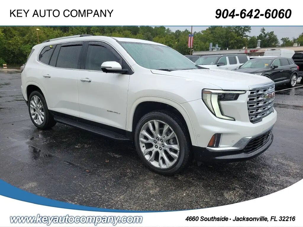 2024 GMC Acadia Denali — photo 1 of 13