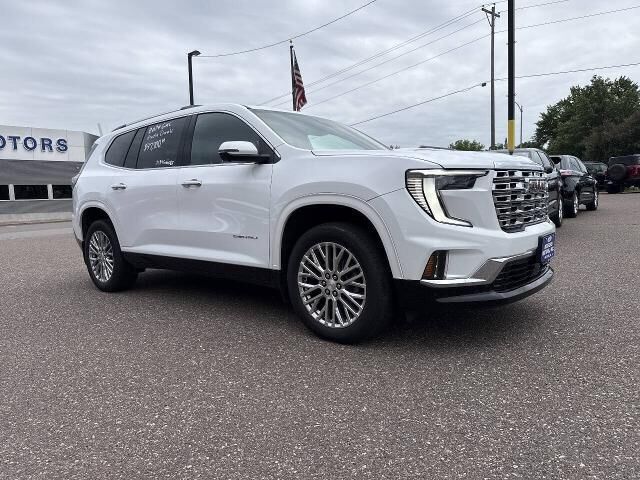 2024 GMC Acadia Denali — photo 1 of 13