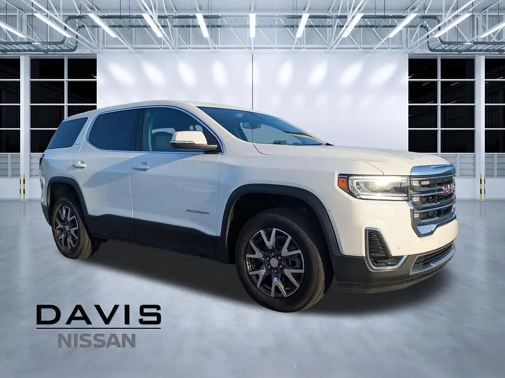 2022 GMC Acadia SLE — photo 1 of 13