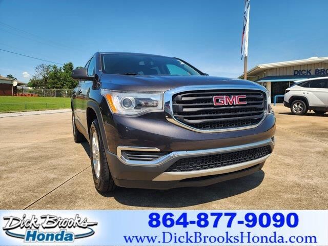 2017 GMC Acadia SLE-1 — photo 1 of 13