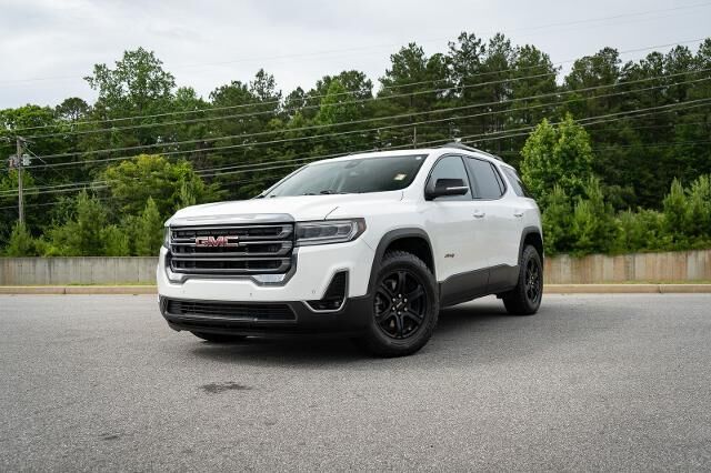 2022 GMC Acadia AT4
