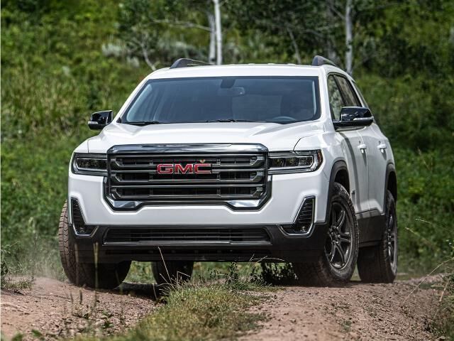 2023 GMC Acadia AT4