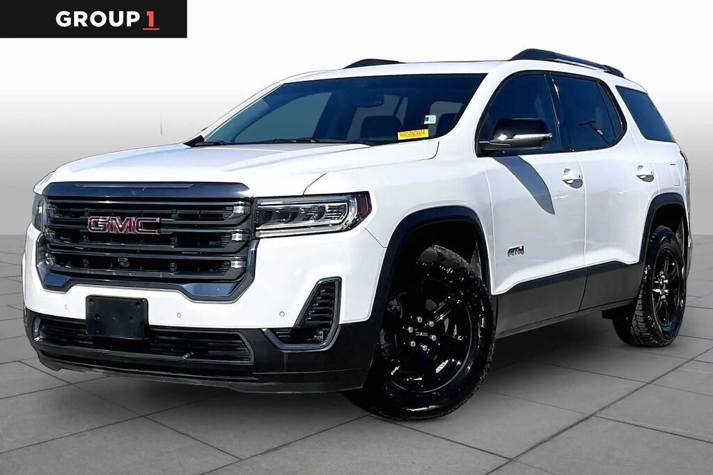 2022 GMC Acadia AT4 — photo 1 of 13