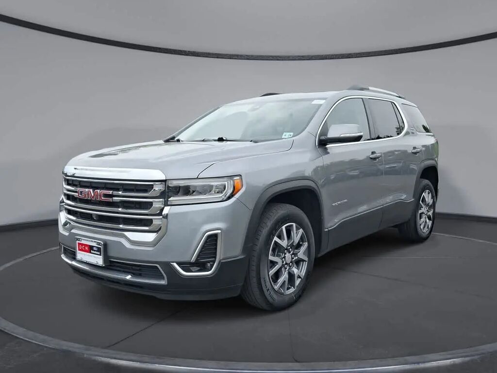 2023 GMC Acadia SLT — photo 1 of 13