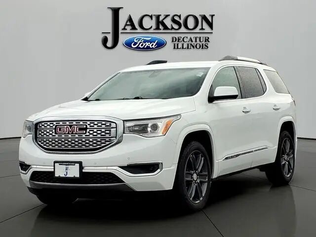 2019 GMC Acadia Denali — photo 1 of 12