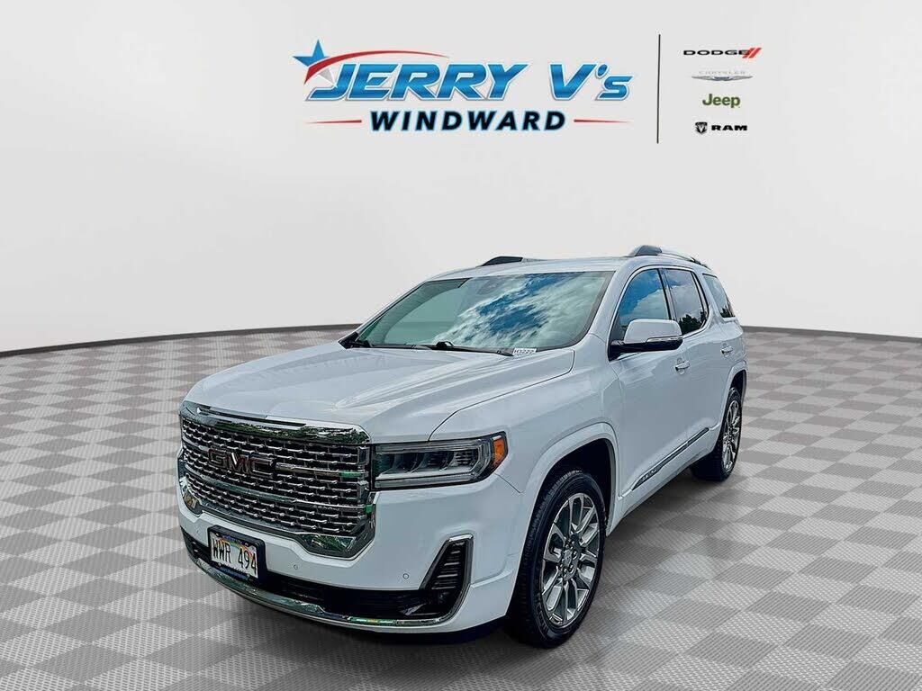 2023 GMC Acadia Denali — photo 1 of 1