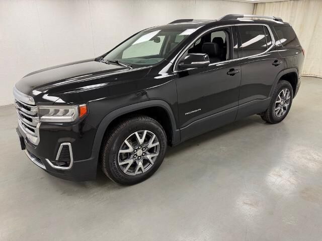 2022 GMC Acadia SLT