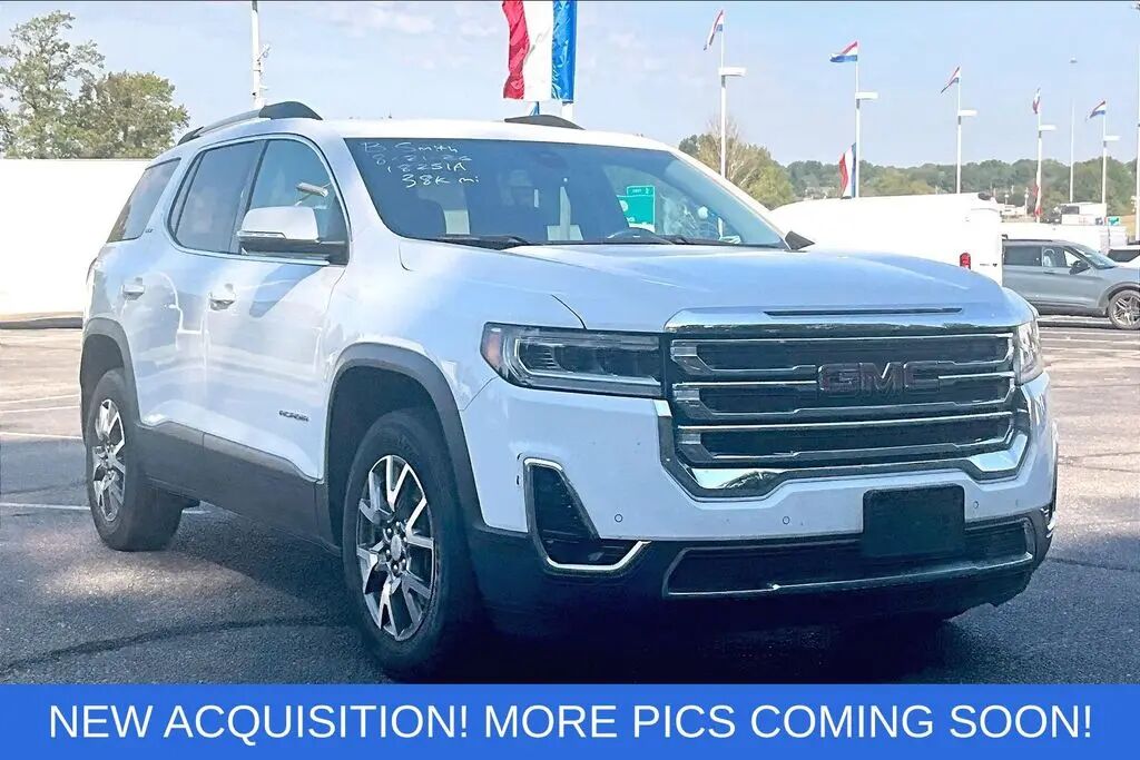 2023 GMC Acadia SLT — photo 1 of 7