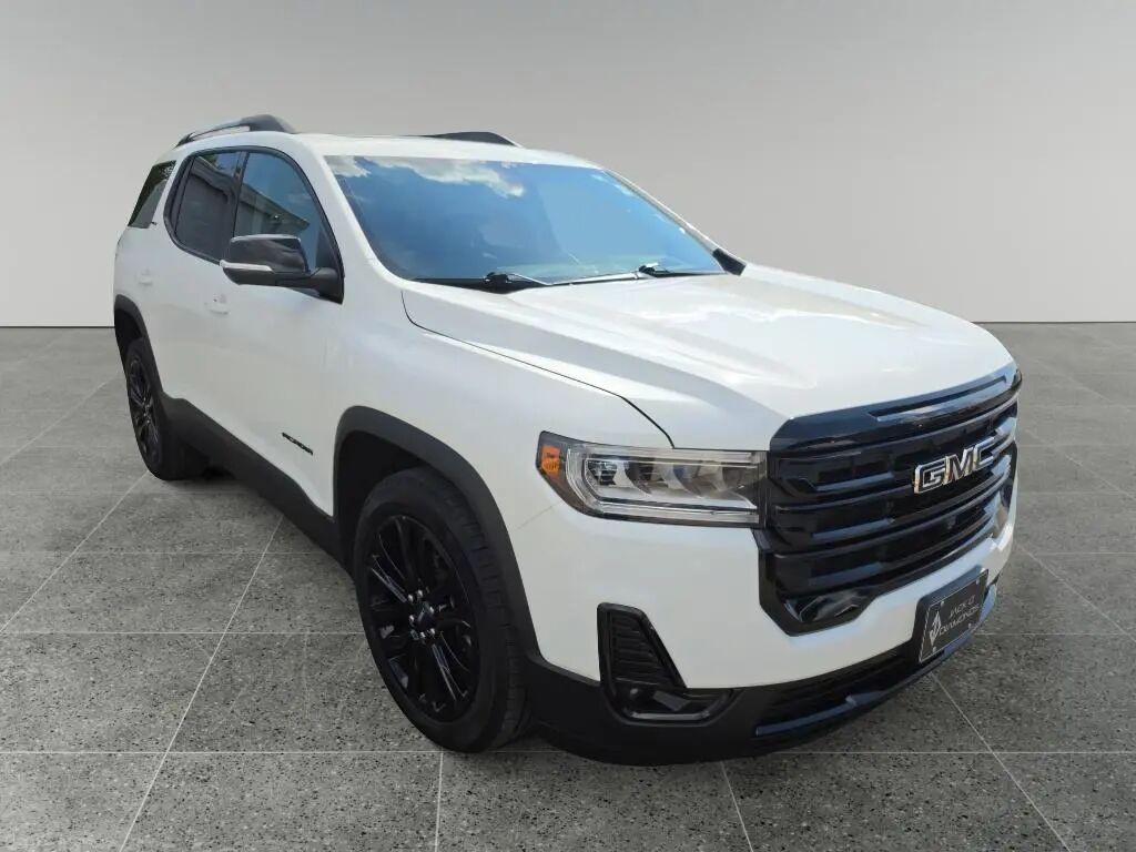 2023 GMC Acadia SLT — photo 1 of 13