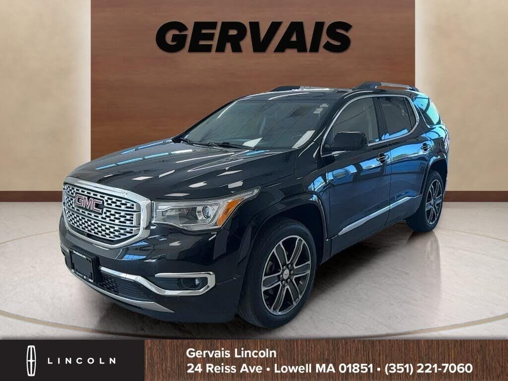 2018 GMC Acadia Denali — photo 1 of 1