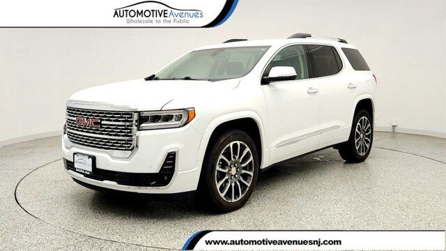 2022 GMC Acadia Denali