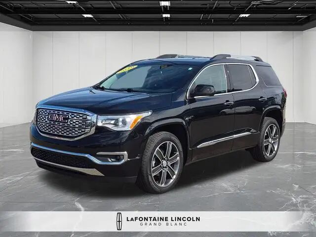 2019 GMC Acadia Denali — photo 1 of 13