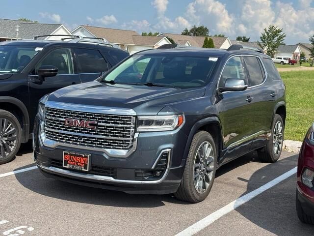 2020 GMC Acadia Denali