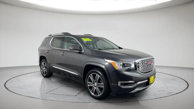 2017 GMC Acadia Denali