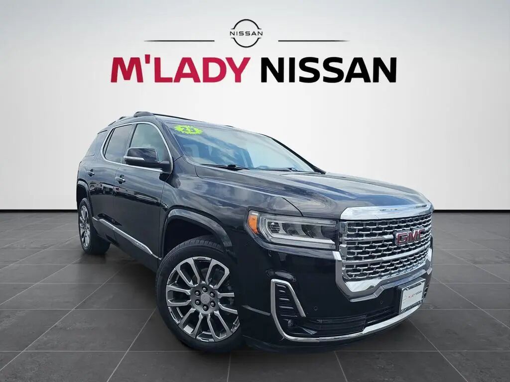 2023 GMC Acadia Denali — photo 1 of 1