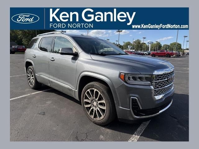 2020 GMC Acadia Denali