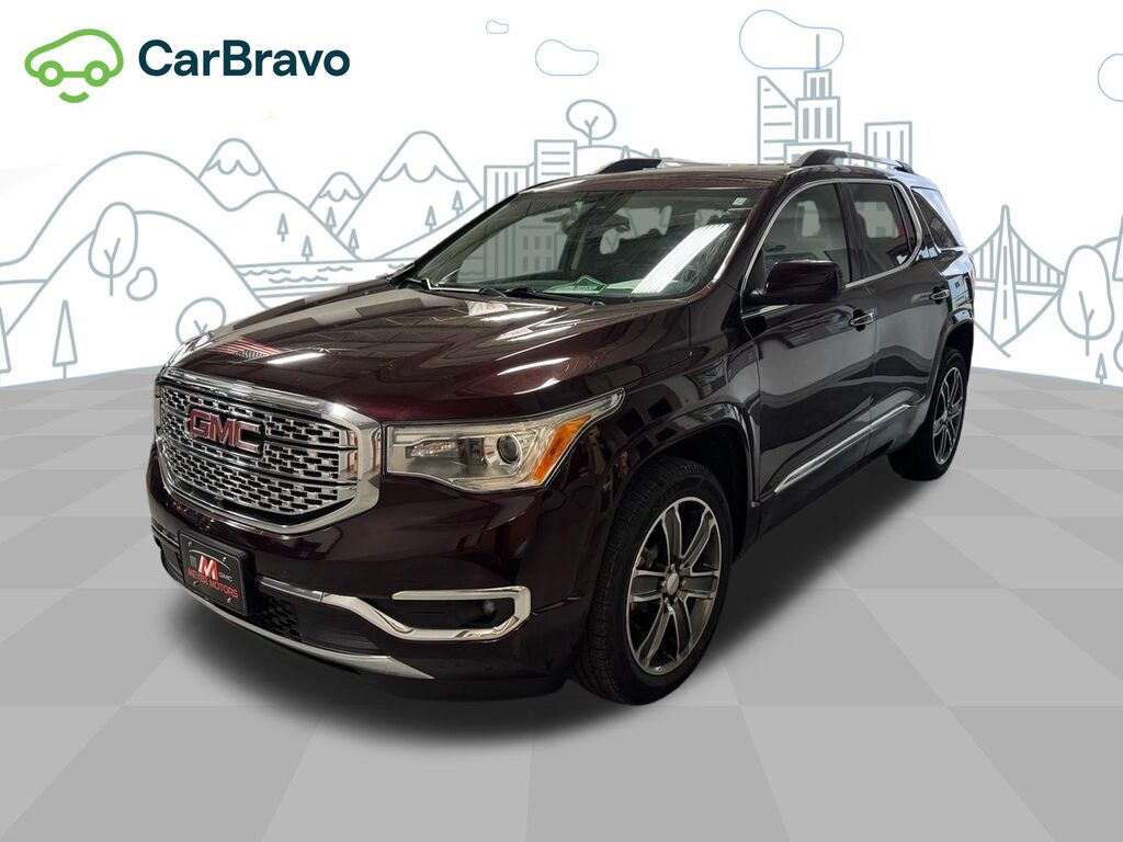2017 GMC Acadia Denali — photo 1 of 7