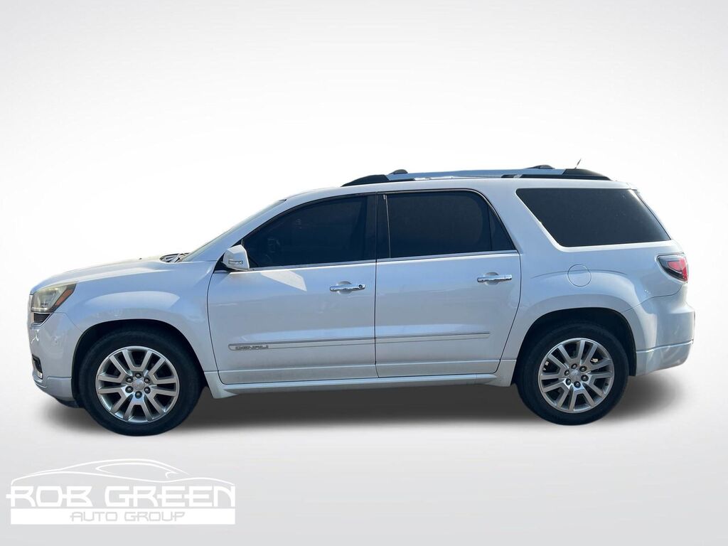 2016 GMC Acadia Denali — photo 1 of 2