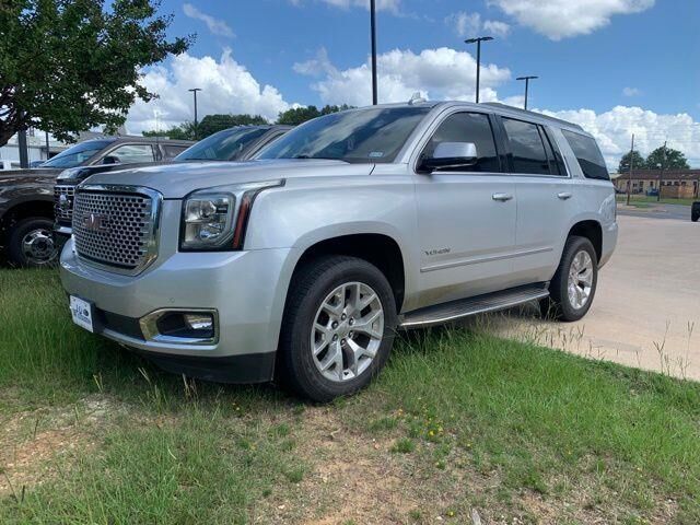 2017 GMC Yukon SLT