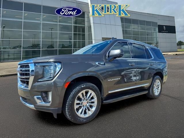2021 GMC Yukon SLT