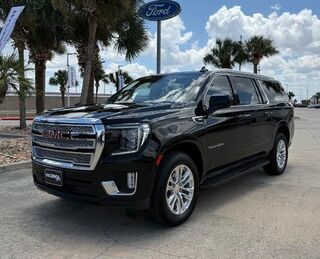 2023 GMC Yukon XL SLE — photo 1 of 13