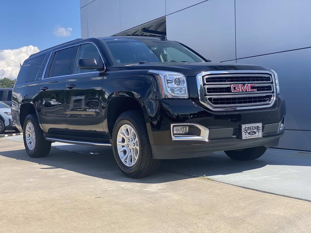 2018 GMC Yukon XL SLT — photo 1 of 1