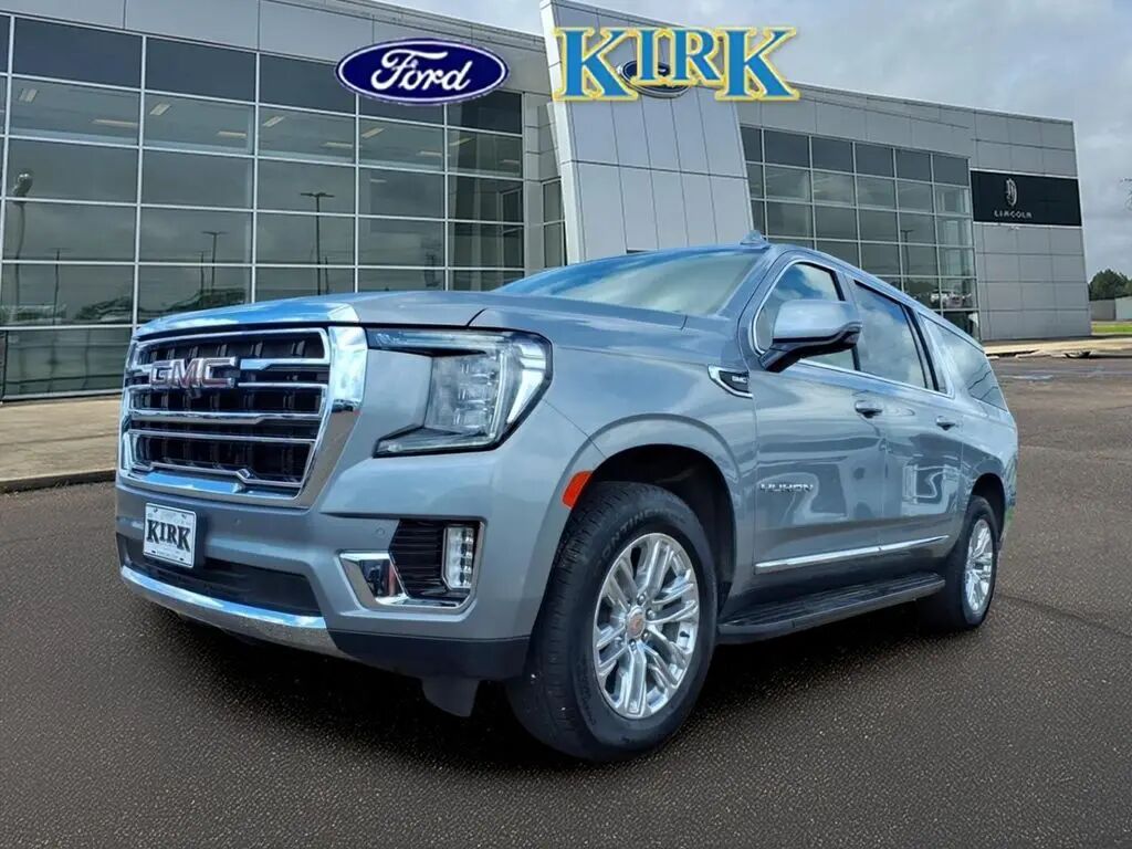 2024 GMC Yukon XL SLT — photo 1 of 19