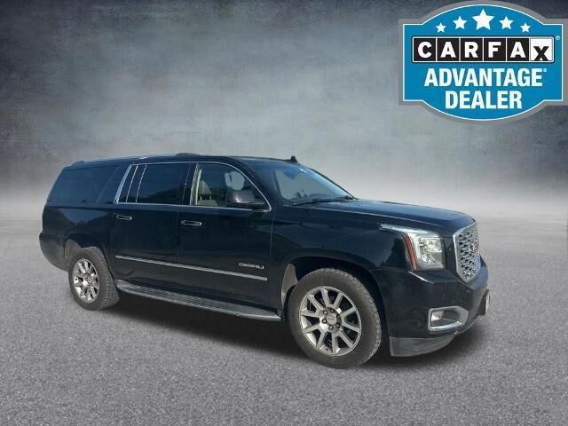 2020 GMC Yukon XL Denali — photo 1 of 13